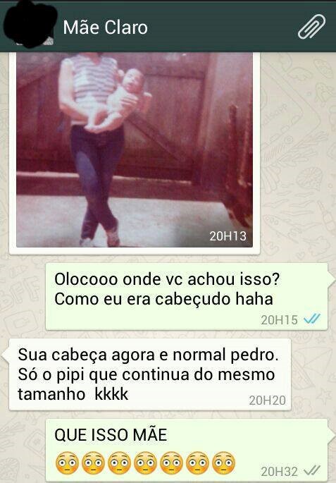mãe usando whatsapp