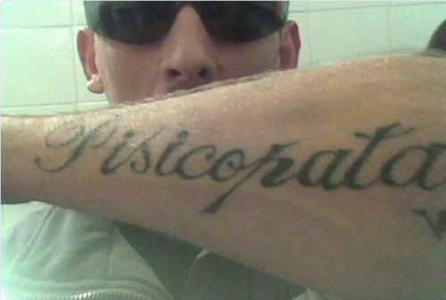 tatuagens com erros de português