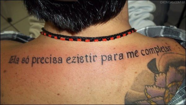 tatuagens com erros de português