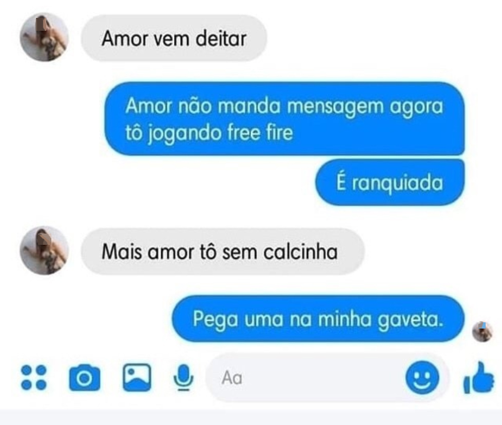 jogando free fire