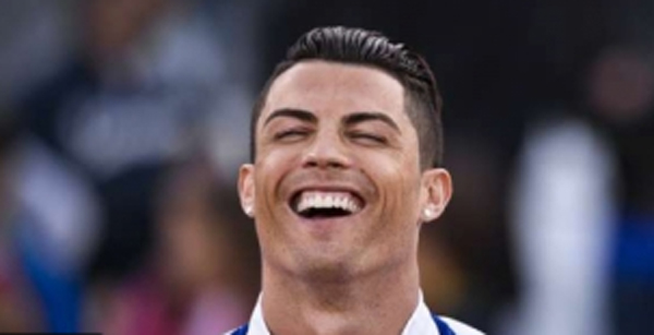 meme cristiano ronaldo rindo