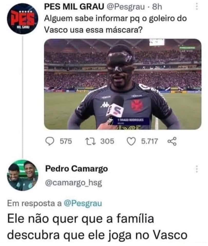 o goleiro do Vasco usa máscara